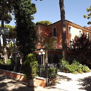 Hotel Boccaccio-Free Parking-